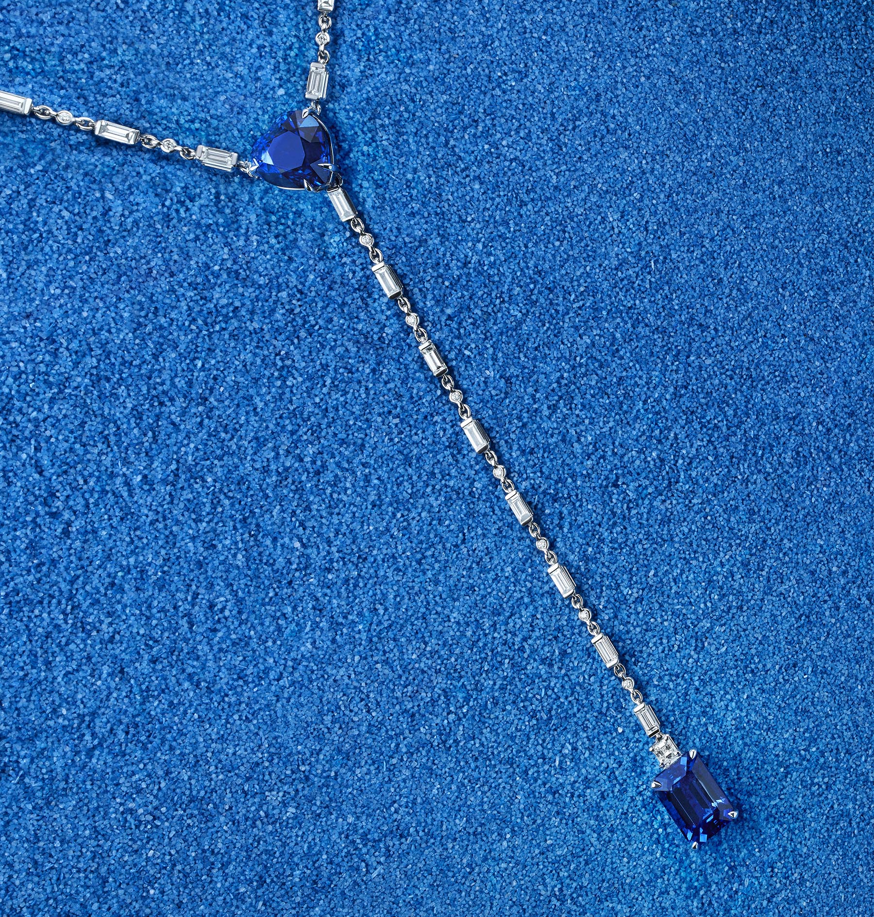 El arte de la joyería para celebrar el color en Joyería RABAT